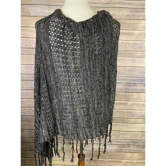 Lularoe Mimi Shawl Poncho Wrap NWT Gray Black RARE - Picture 5 of 12